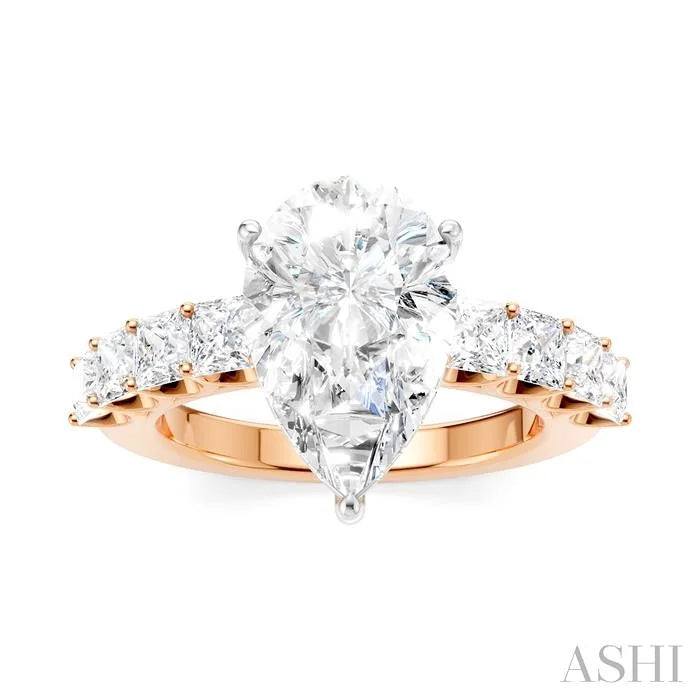 Pear Shape Semi-Mount Diamond Engagement Ring