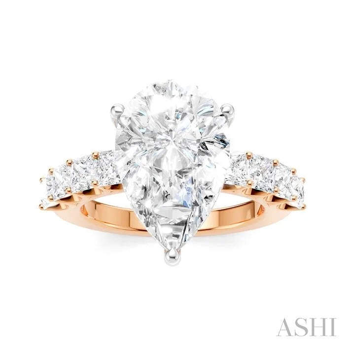 Pear Shape Semi-Mount Diamond Engagement Ring