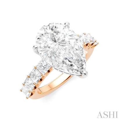 Pear Shape Semi-Mount Diamond Engagement Ring