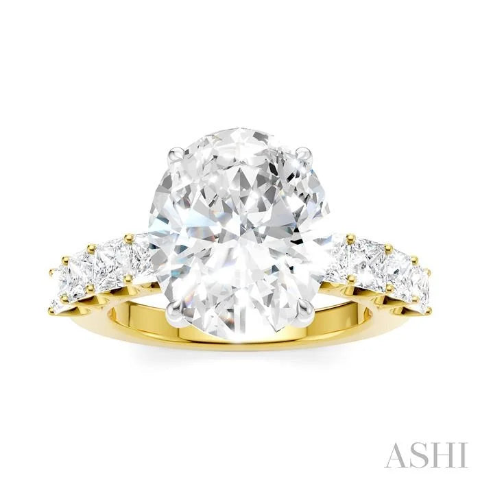 Oval Shape Semi-Mount Diamond Engagement Ring