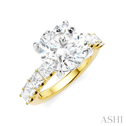 Round Shape Semi-Mount Diamond Engagement Ring