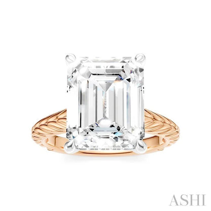 Emerald Shape Semi-Mount Diamond Engagement Ring