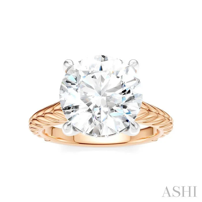 Round Shape Semi-Mount Diamond Engagement Ring