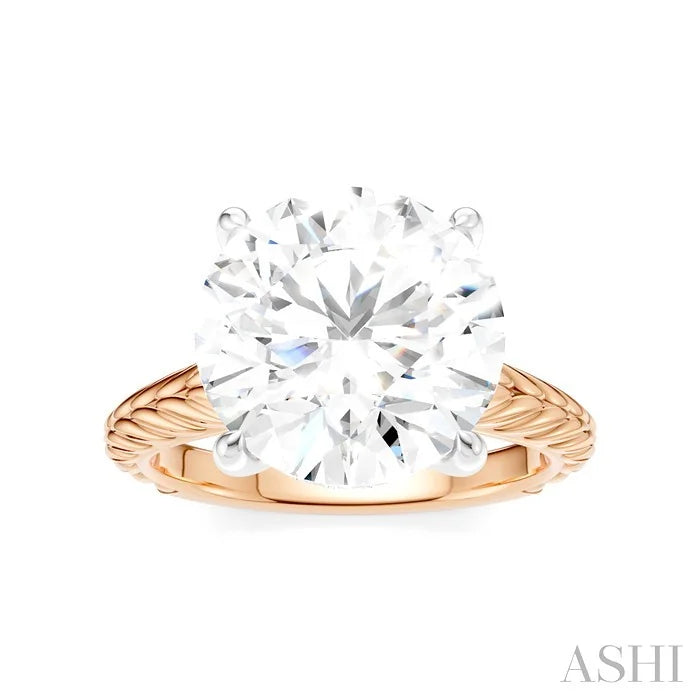 Round Shape Semi-Mount Diamond Engagement Ring