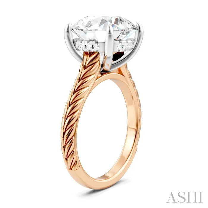 Round Shape Semi-Mount Diamond Engagement Ring