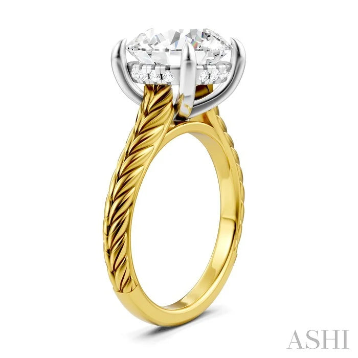 Round Shape Semi-Mount Diamond Engagement Ring