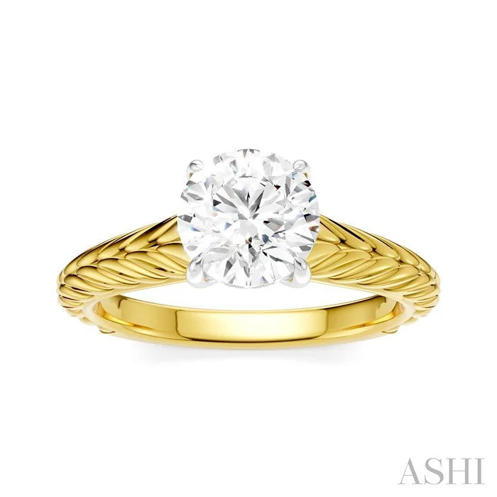 Round Shape Semi-Mount Diamond Engagement Ring