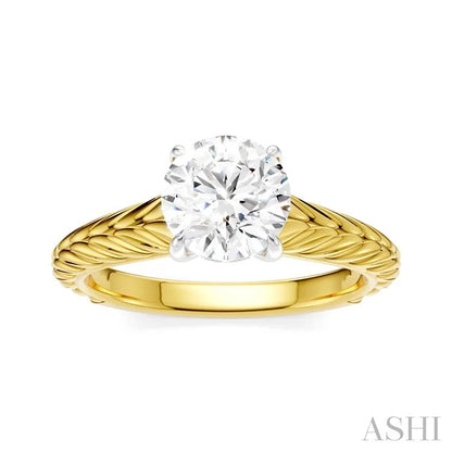 Round Shape Semi-Mount Diamond Engagement Ring