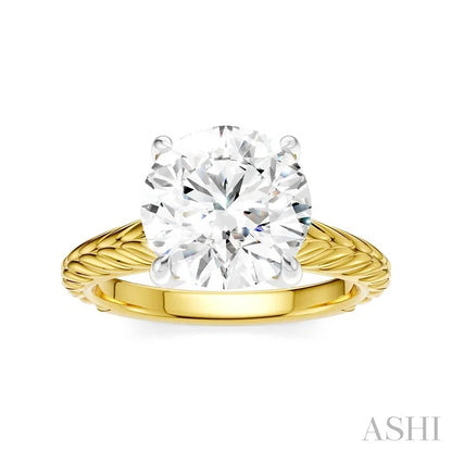 Round Shape Semi-Mount Diamond Engagement Ring