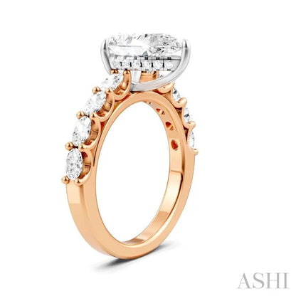 Pear Shape Semi-Mount Diamond Engagement Ring