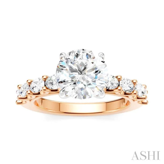 Round Shape Semi-Mount Diamond Engagement Ring