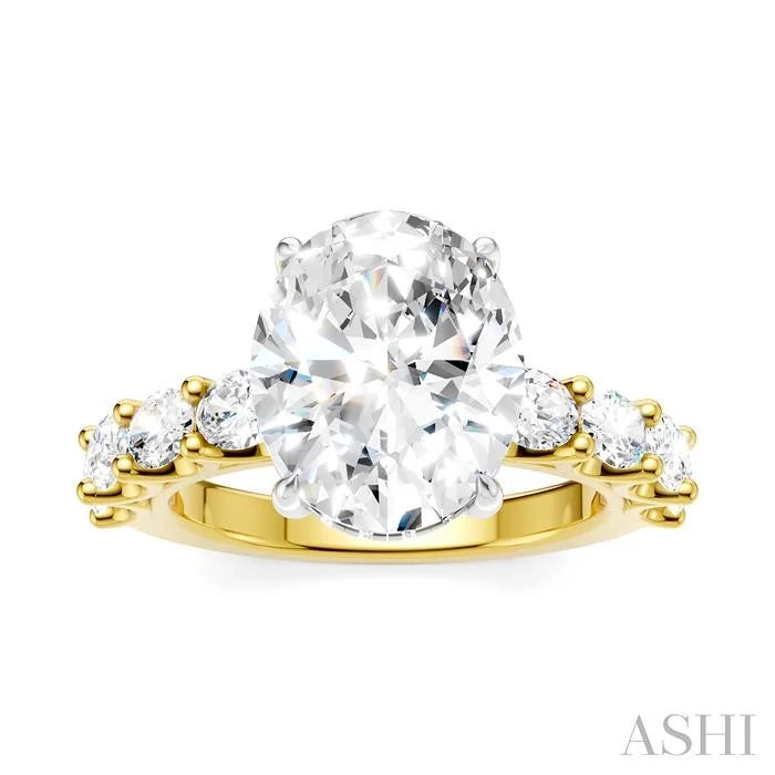 Oval Shape Semi-Mount Diamond Engagement Ring