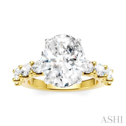 Oval Shape Semi-Mount Diamond Engagement Ring