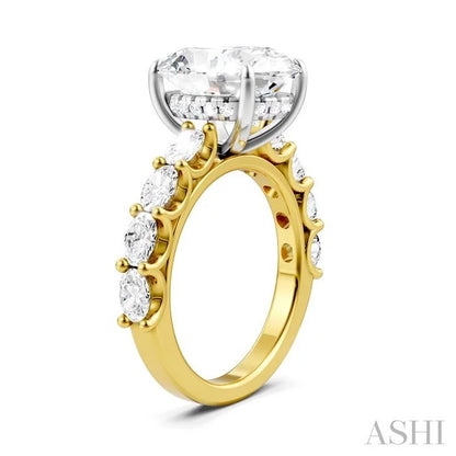 Oval Shape Semi-Mount Diamond Engagement Ring