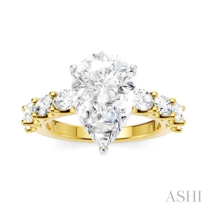 Pear Shape Semi-Mount Diamond Engagement Ring