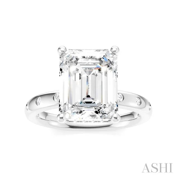 Emerald Shape Semi-Mount Diamond Engagement Ring