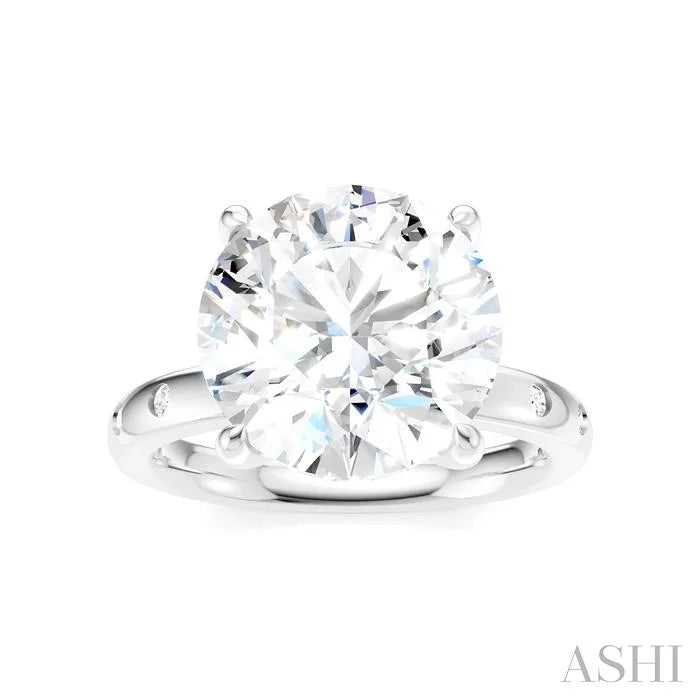 Round Shape Semi-Mount Diamond Engagement Ring