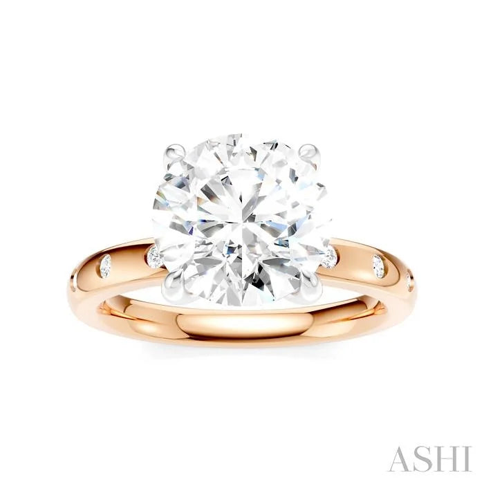 Round Shape Semi-Mount Diamond Engagement Ring