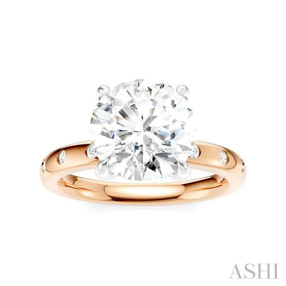 Round Shape Semi-Mount Diamond Engagement Ring