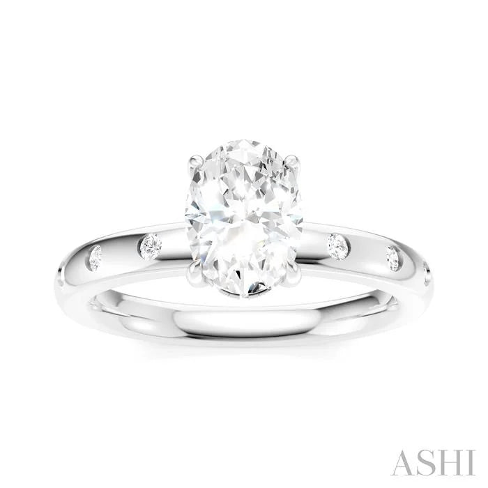 Oval Shape Semi-Mount Diamond Engagement Ring