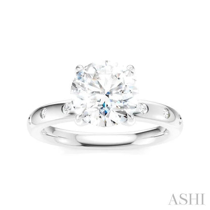 Round Shape Semi-Mount Diamond Engagement Ring