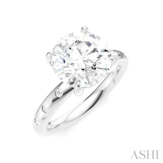 Round Shape Semi-Mount Diamond Engagement Ring