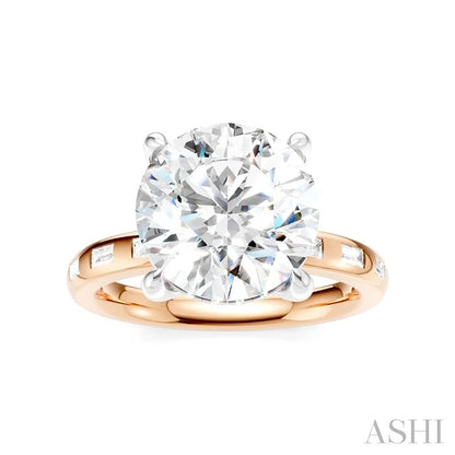 Round Shape Semi-Mount Diamond Engagement Ring