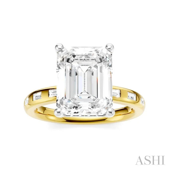 Emerald Shape Semi-Mount Diamond Engagement Ring