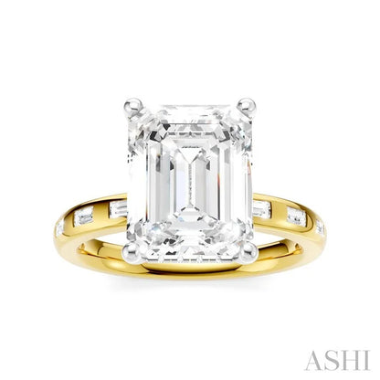 Emerald Shape Semi-Mount Diamond Engagement Ring
