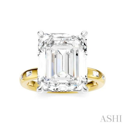 Emerald Shape Semi-Mount Diamond Engagement Ring