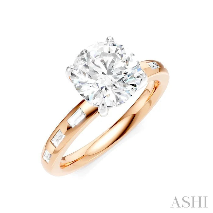 Round Shape Semi-Mount Diamond Engagement Ring