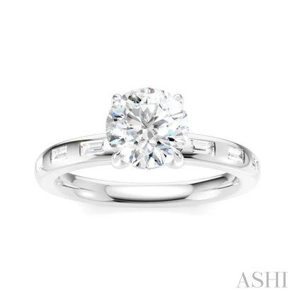 Round Shape Semi-Mount Diamond Engagement Ring