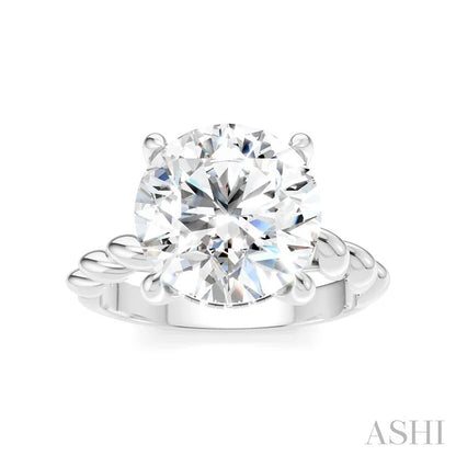 Round Shape Semi-Mount Diamond Engagement Ring