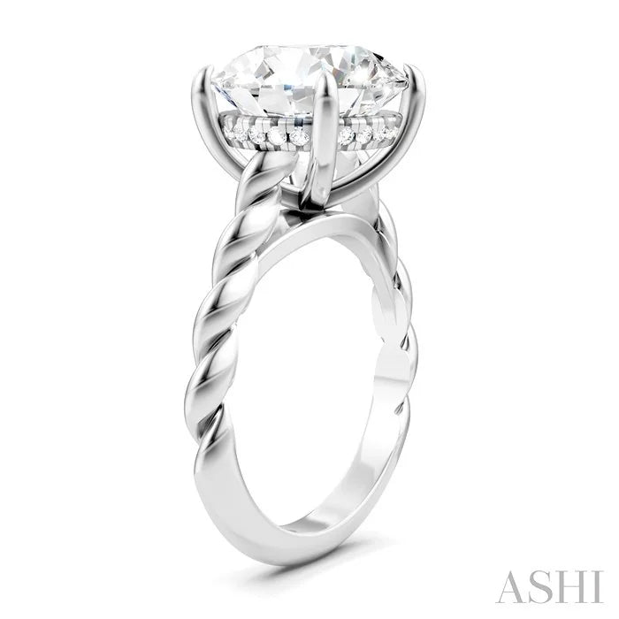 Round Shape Semi-Mount Diamond Engagement Ring