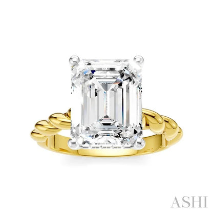 Emerald Shape Semi-Mount Diamond Engagement Ring