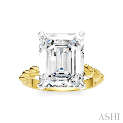 Emerald Shape Semi-Mount Diamond Engagement Ring