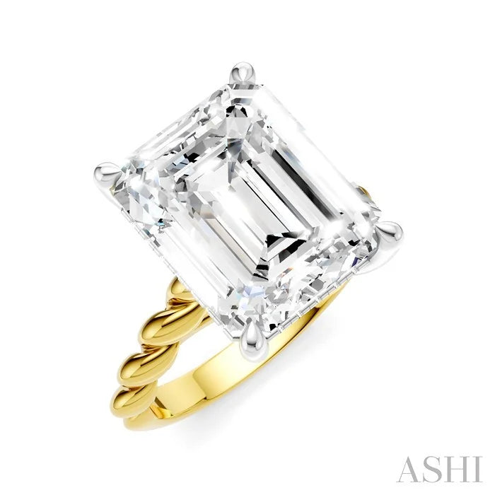 Emerald Shape Semi-Mount Diamond Engagement Ring