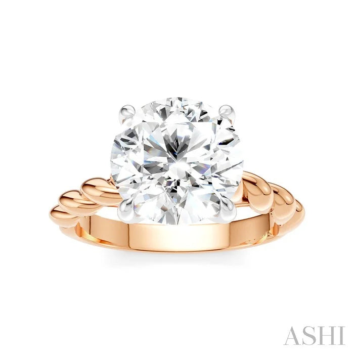 Round Shape Semi-Mount Diamond Engagement Ring