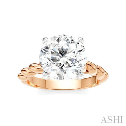 Round Shape Semi-Mount Diamond Engagement Ring