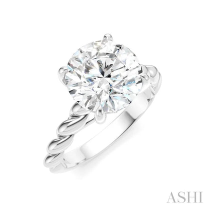 Round Shape Semi-Mount Diamond Engagement Ring