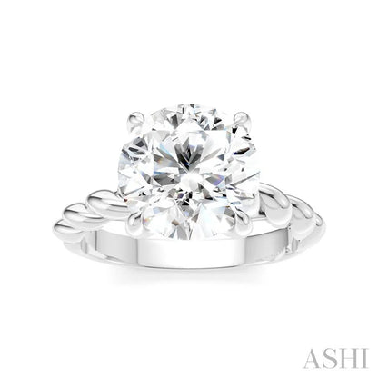 Round Shape Semi-Mount Diamond Engagement Ring