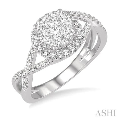 Round Shape Halo Lovebright Diamond Engagement Ring