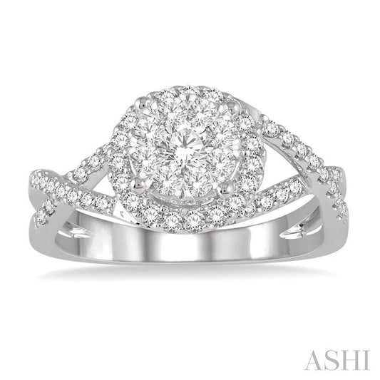 Round Shape Halo Lovebright Diamond Engagement Ring
