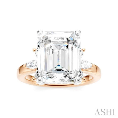 Emerald Shape Semi-Mount Diamond Engagement Ring