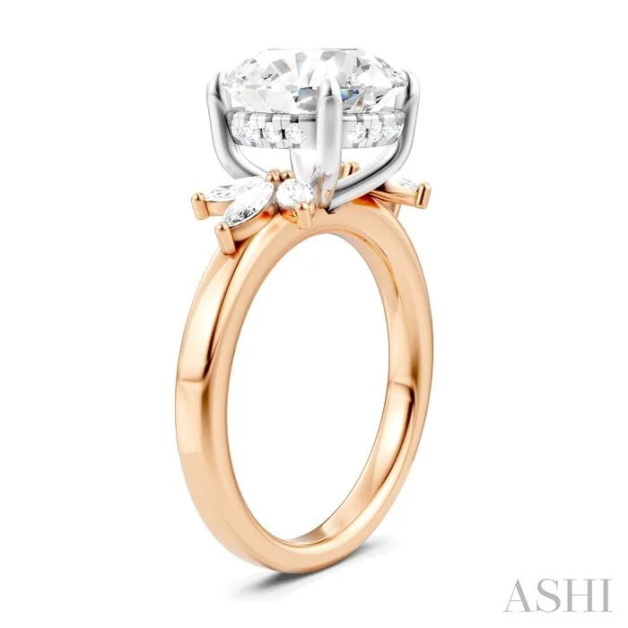 Round Shape Semi-Mount Diamond Engagement Ring