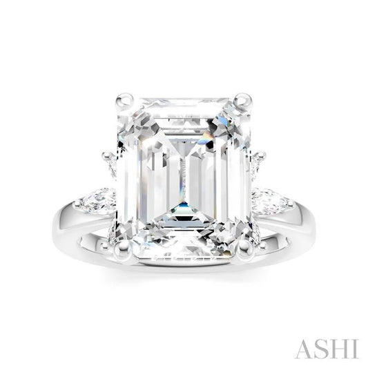 Emerald Shape Semi-Mount Diamond Engagement Ring