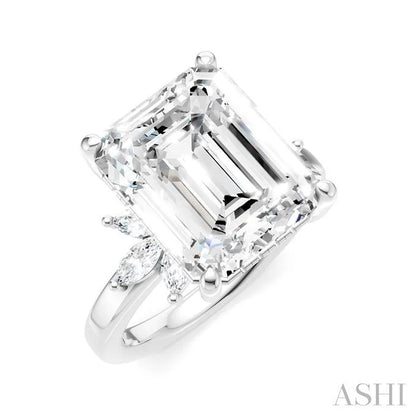 Emerald Shape Semi-Mount Diamond Engagement Ring