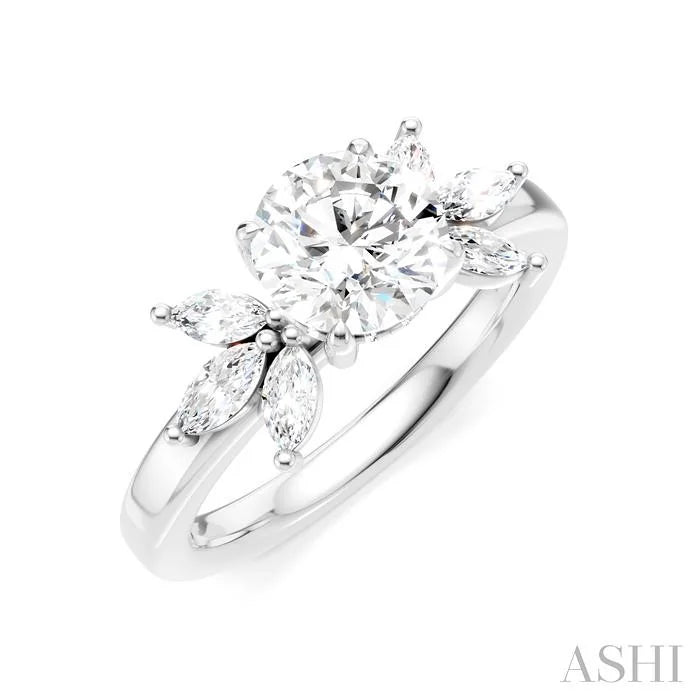 Round Shape Semi-Mount Diamond Engagement Ring