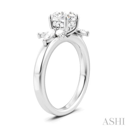 Round Shape Semi-Mount Diamond Engagement Ring