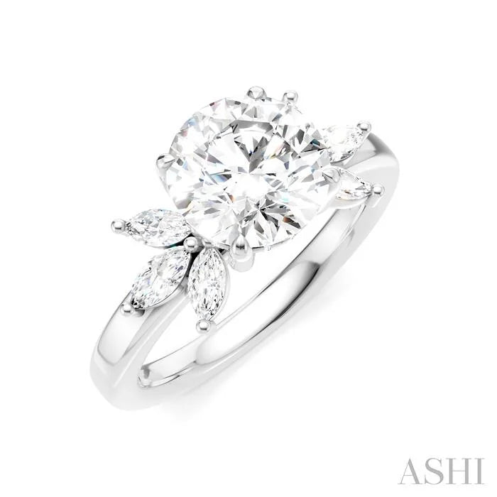 Round Shape Semi-Mount Diamond Engagement Ring